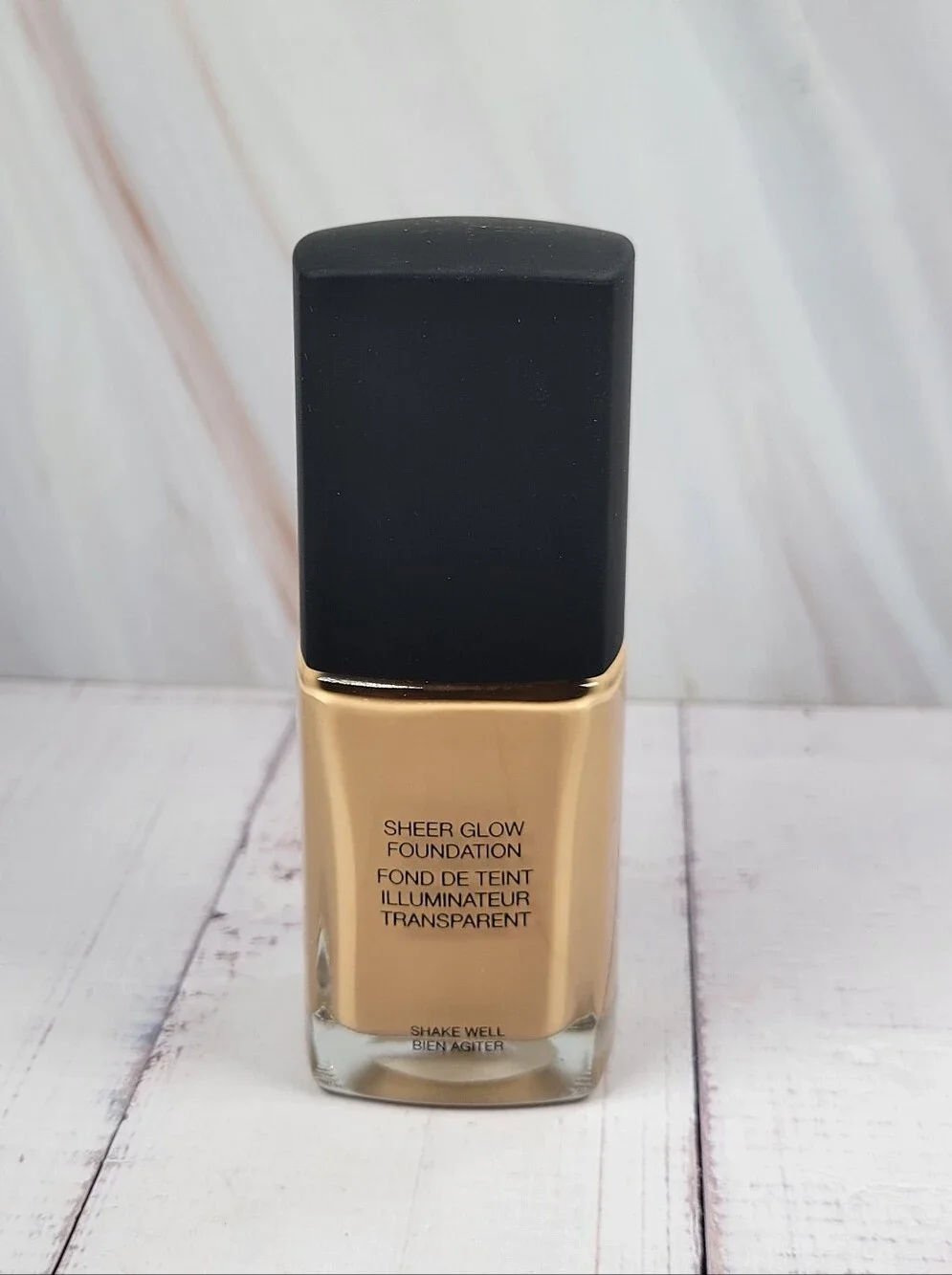 NARS Sheer Glow Foundation in Guadalupe L6 NEW!